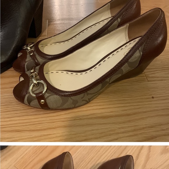 Coach wedge - Picture 2 of 2